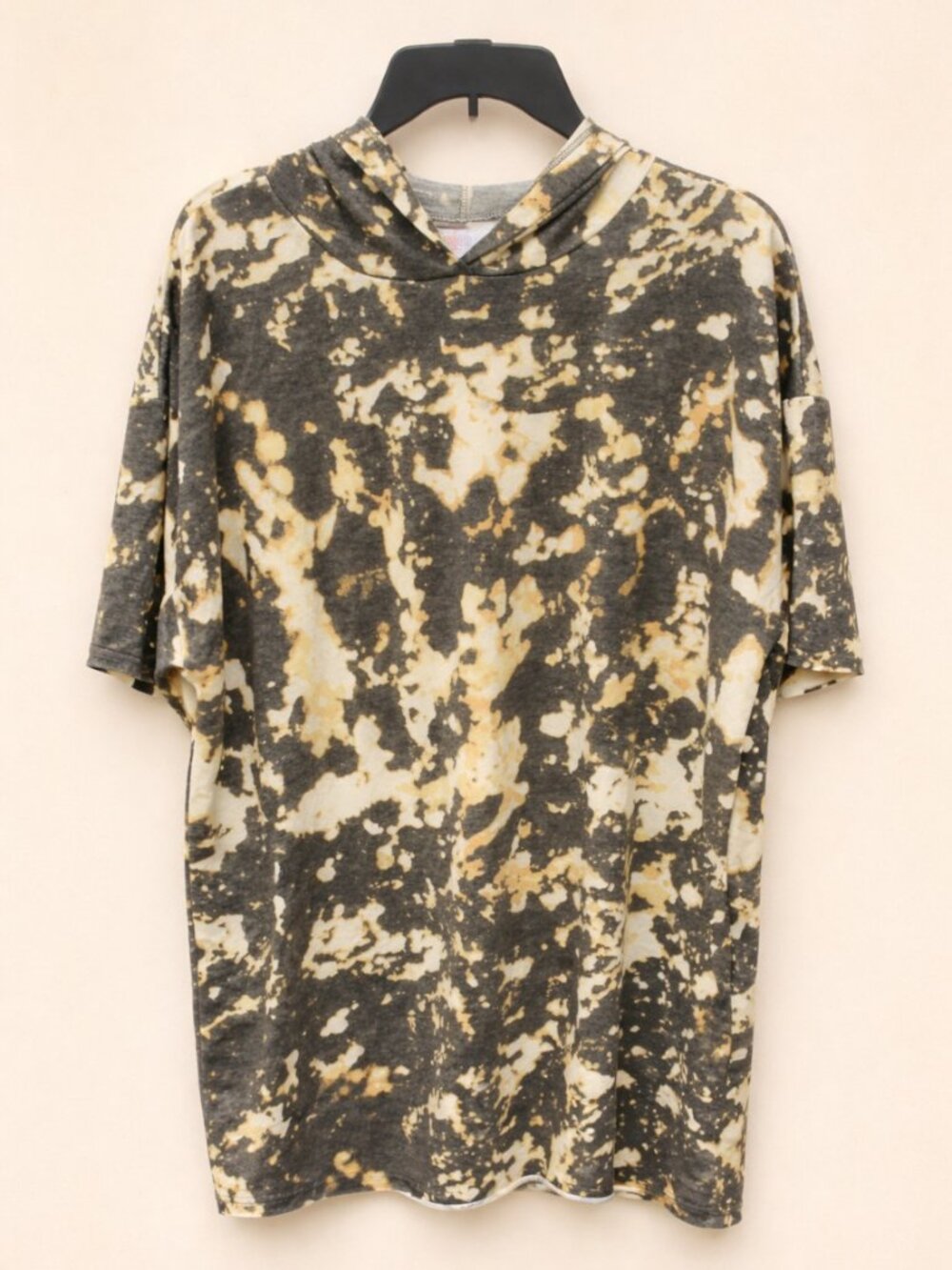 LuLaRoe Frankie Hooded Tee Charcoal Gray Acid Wash Bleach Splatter L NWT